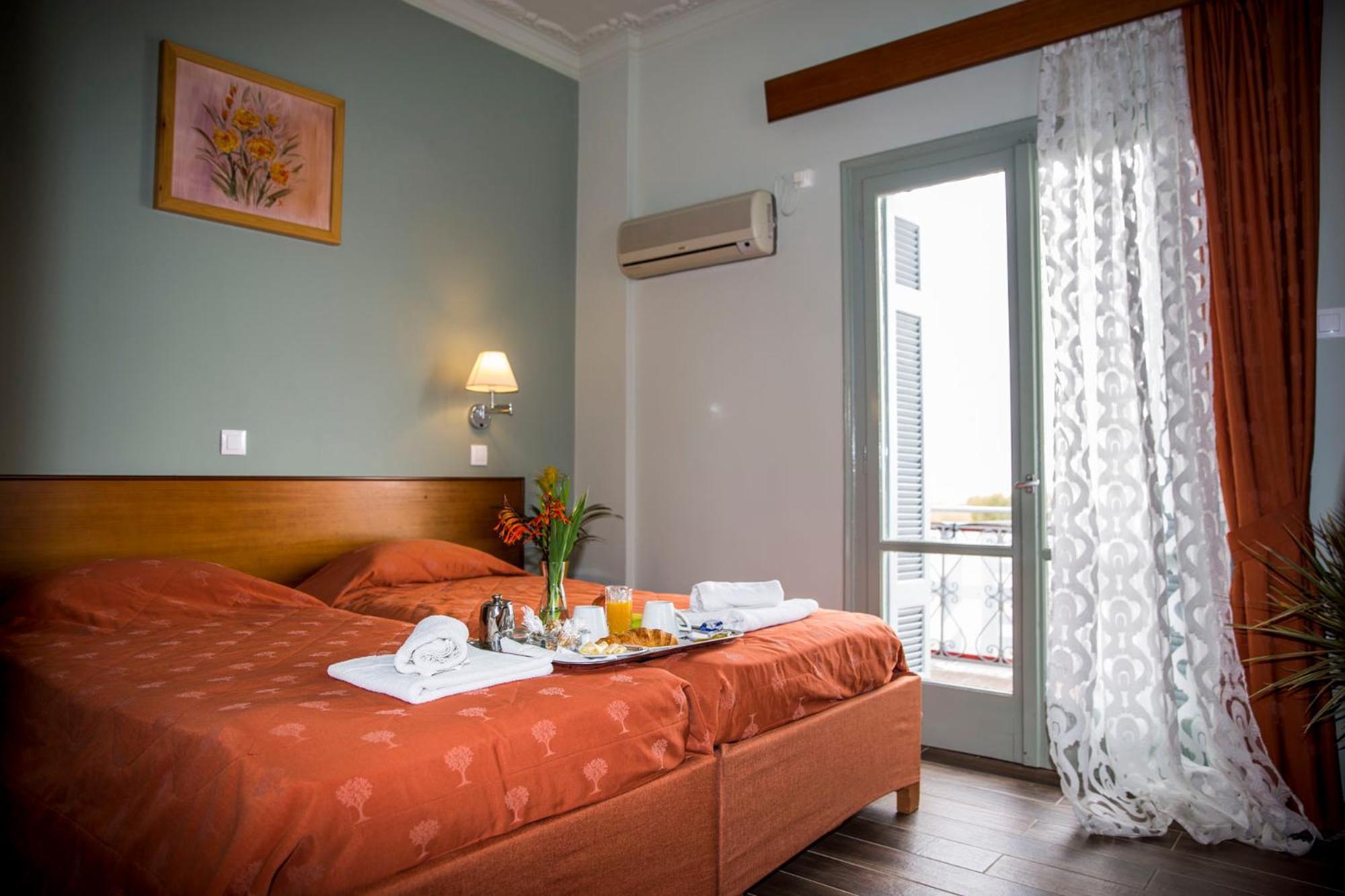 Togias Hotel Aegina Exterior foto